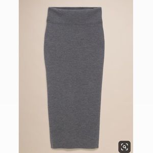 Aritzia Community Fonhill Skirt - new condition!